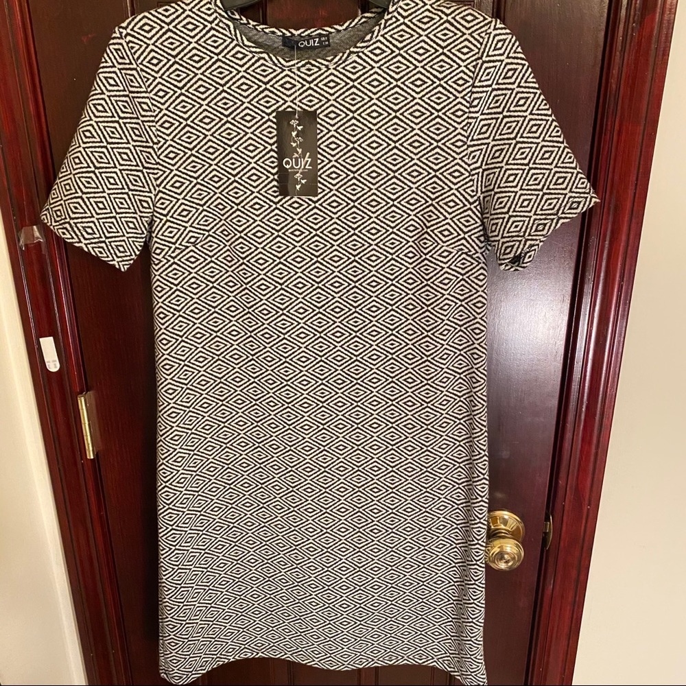 QUIZ Geometric Print Shift Dress NWT - Picture 6 of 8